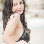 adora_love Profile Picture