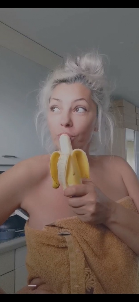 Leaked aida_ch2020 header onlyfans leaked