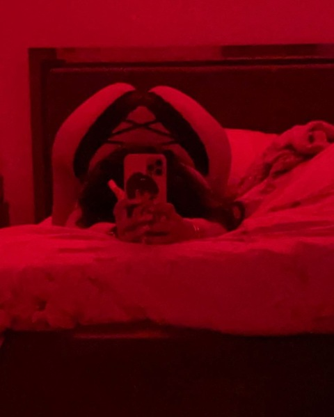 Leaked alaia_love22 header onlyfans leaked