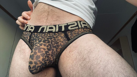 alechrist OnlyFans - Free Access to 33 Videos & 49 Photos Onlyfans Free Access