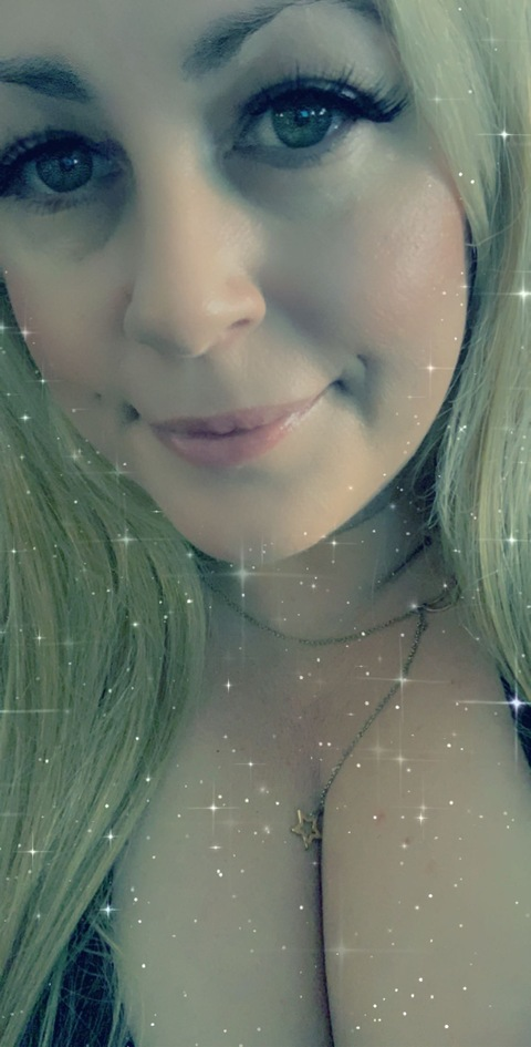 angeleyesdevilheart OnlyFans - Free Access to 32 Videos & 49 Photos Onlyfans Free Access