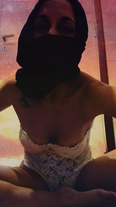 Leaked aysha1318 header onlyfans leaked