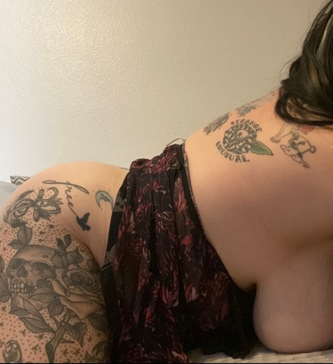 bbwcrystalbluvip OnlyFans - Free Access to 75 Videos & 441 Photos Onlyfans Free Access