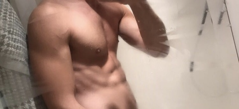 benelliot OnlyFans - Free Access to 32 Videos & 49 Photos Onlyfans Free Access