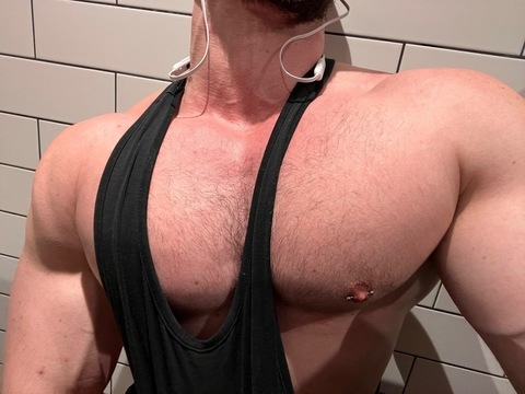 coreyblimey OnlyFans - Free Access to 268 Videos & 217 Photos Onlyfans Free Access