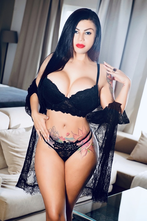 Leaked dinamarbella29 header onlyfans leaked