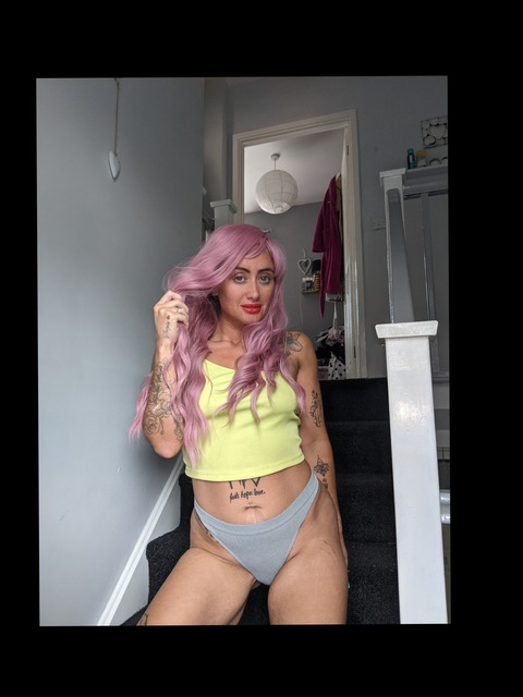 Leaked emziee header onlyfans leaked