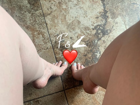 Leaked feetsandlegslove header onlyfans leaked