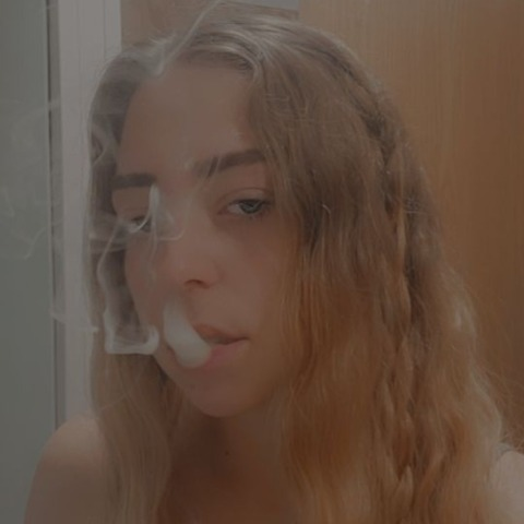 Leaked four20larissa header onlyfans leaked