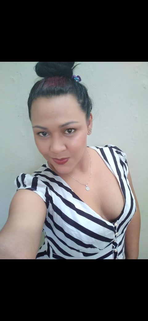 franceoffi OnlyFans - Free Access to 32 Videos & 49 Photos Onlyfans Free Access