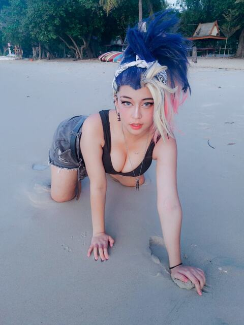 Leaked honeyhiromi header onlyfans leaked