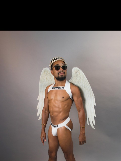Leaked hotellavelle header onlyfans leaked