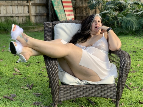 Leaked hotmommaxine header onlyfans leaked