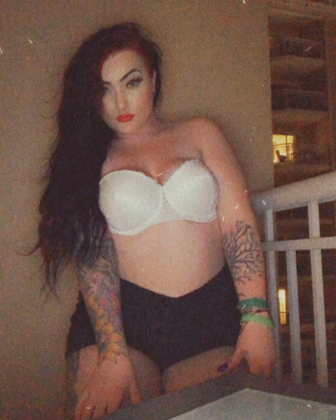 Leaked kellinoel header onlyfans leaked
