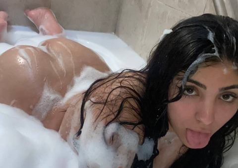Leaked kyliecba_vip header onlyfans leaked