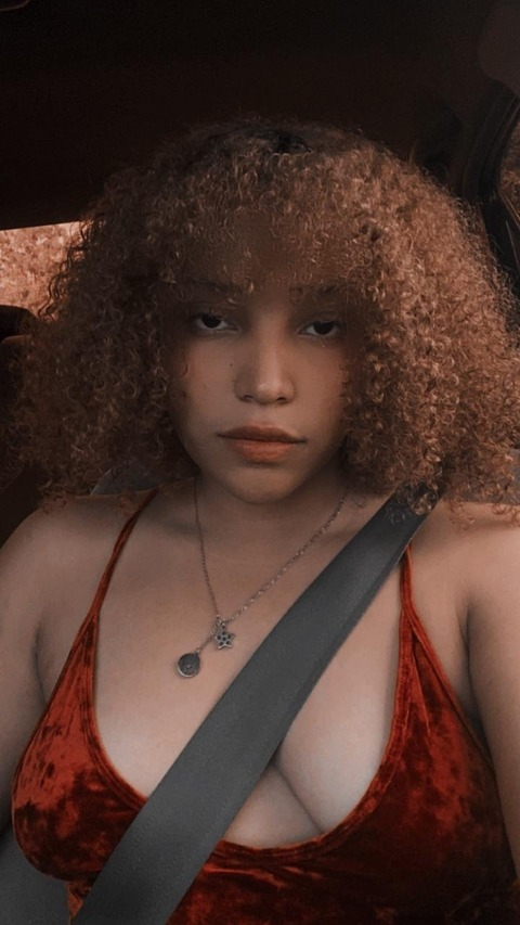Leaked lacolocha.02 header onlyfans leaked