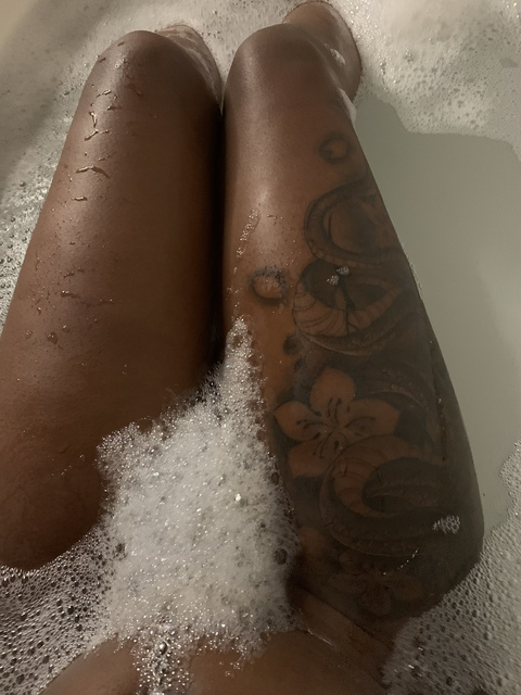 Leaked lifewithchaa header onlyfans leaked