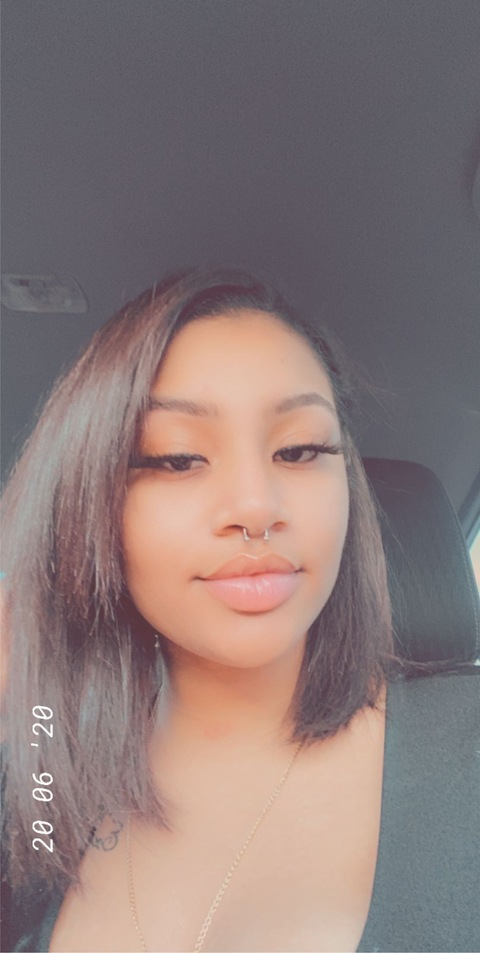 Leaked lightskinbhaddie header onlyfans leaked