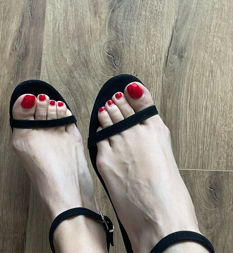 Leaked lunagivani header onlyfans leaked