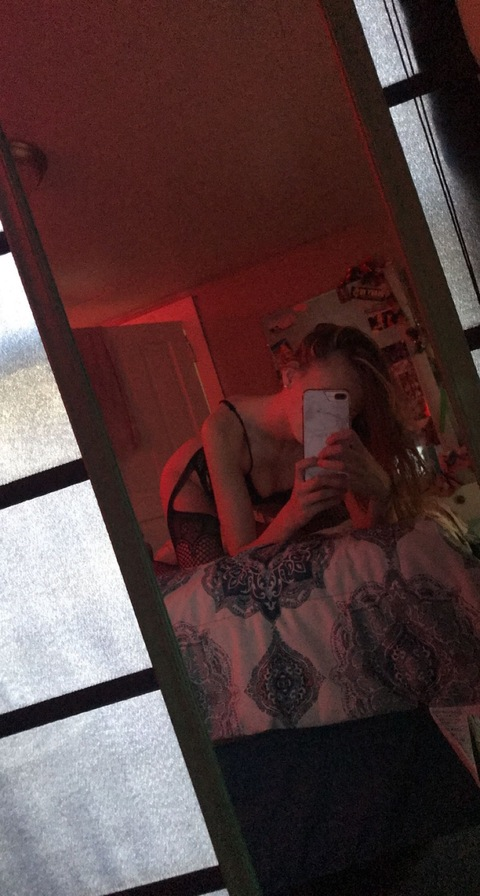marieeee.bbygirl OnlyFans - Free Access to 56 Videos & 473 Photos Onlyfans Free Access
