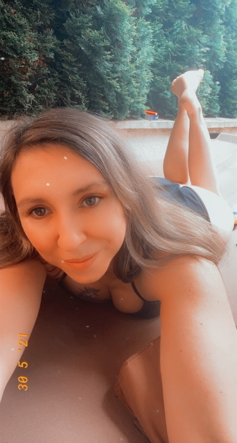 missmagic1606 OnlyFans - Free Access to 32 Videos & 49 Photos Onlyfans Free Access