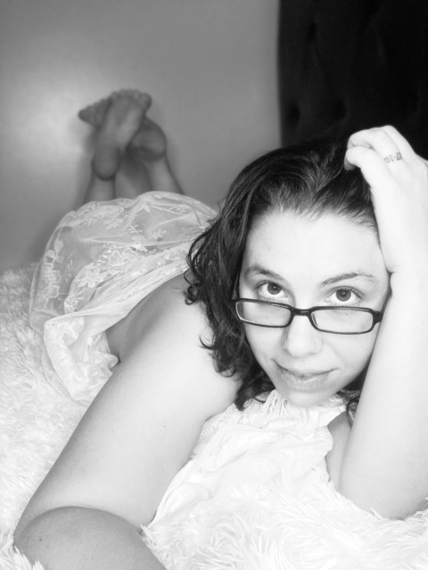 Leaked mom_next_door header onlyfans leaked