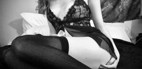 Leaked moonlit_sky header onlyfans leaked