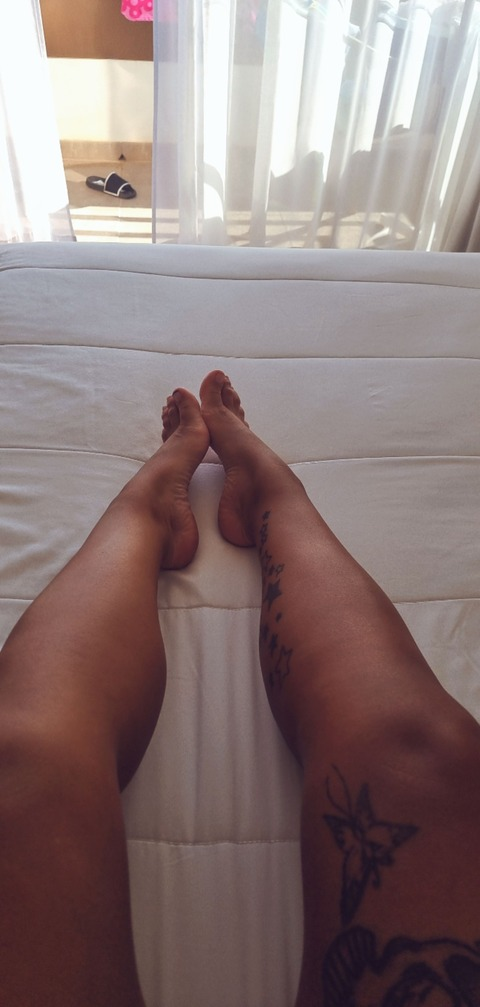 Leaked nennefriiskfeets header onlyfans leaked