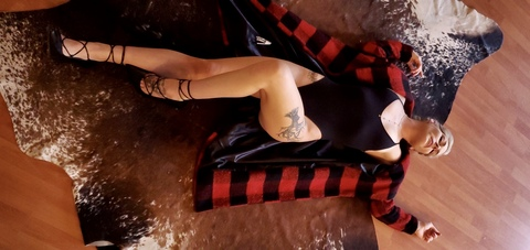 Leaked poppet header onlyfans leaked