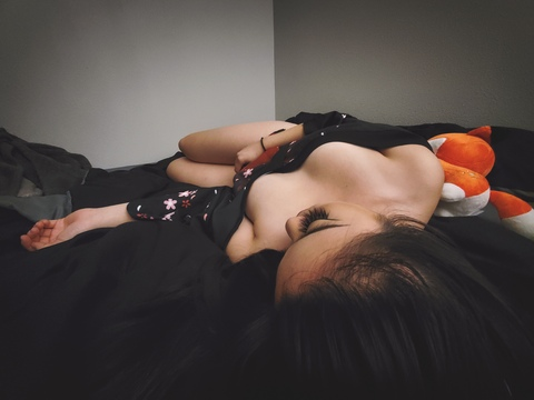 Leaked queenkitsune header onlyfans leaked