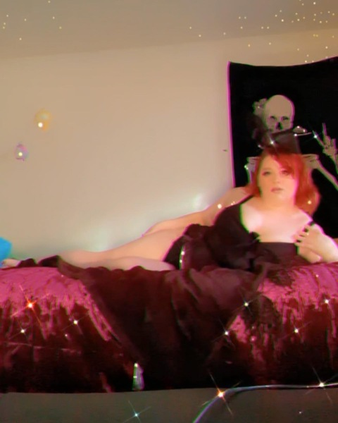 Leaked queenrosiebunny header onlyfans leaked