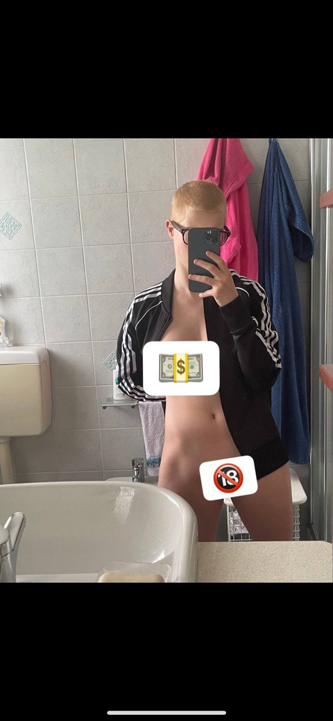 Leaked rossbertelli header onlyfans leaked