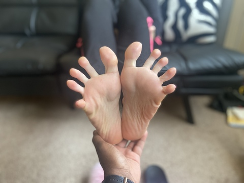 Leaked skeetonfeet header onlyfans leaked