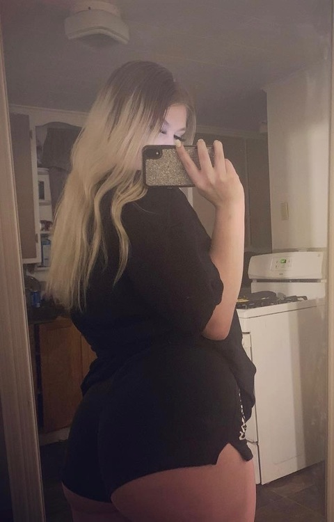 Leaked snowbunnymil header onlyfans leaked