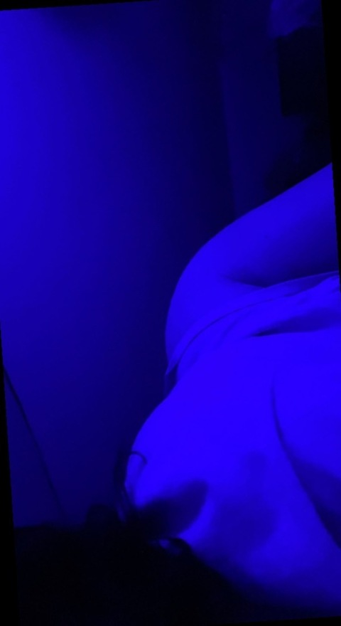 spookybaby2000 OnlyFans - Free Access to 32 Videos & 49 Photos Onlyfans Free Access