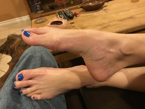Leaked susanssassyfeet header onlyfans leaked