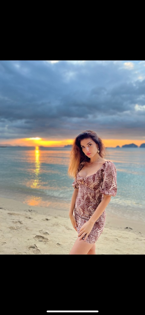 Leaked tati.miro3 header onlyfans leaked