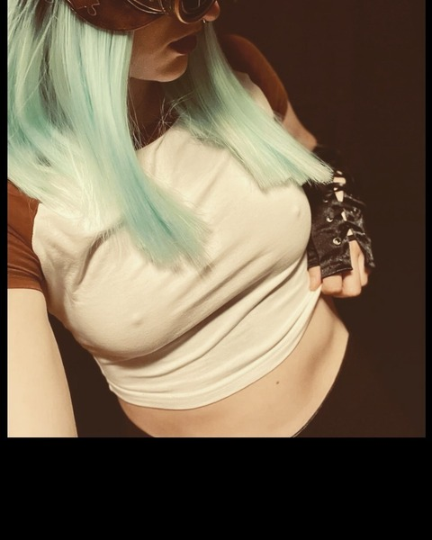 Leaked thecrystalmaiden header onlyfans leaked