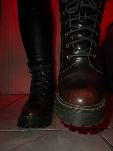 Leaked ttwinklettoesies header onlyfans leaked