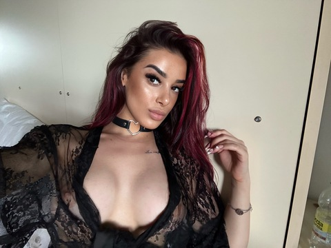 Leaked u334178630 header onlyfans leaked