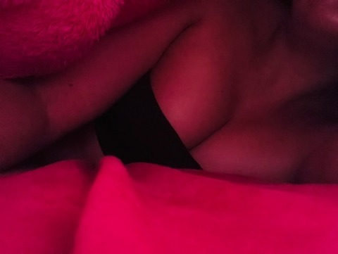 Leaked u334575968 header onlyfans leaked