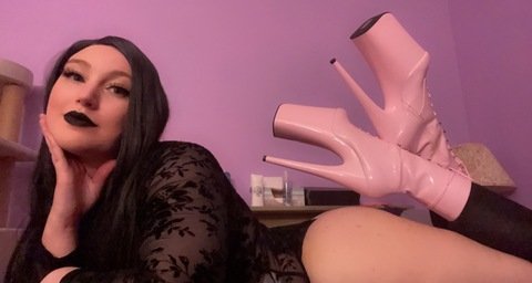 Leaked unfilteredpoison header onlyfans leaked