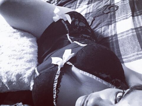ursweetheart20 OnlyFans - Free Access to 71 Videos & 799 Photos Onlyfans Free Access