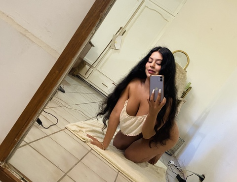 valenciaviareny OnlyFans - Free Access to 32 Videos & 49 Photos Onlyfans Free Access
