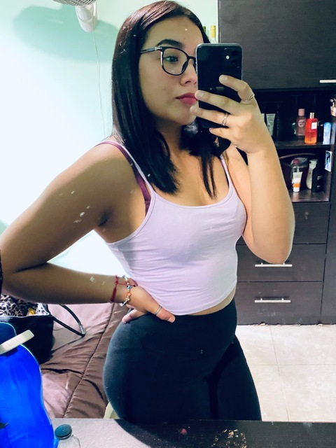 vvvvvv1416 OnlyFans - Free Access to 32 Videos & 49 Photos Onlyfans Free Access