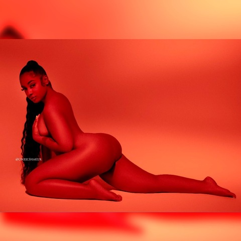 Leaked whysoglamorousss header onlyfans leaked