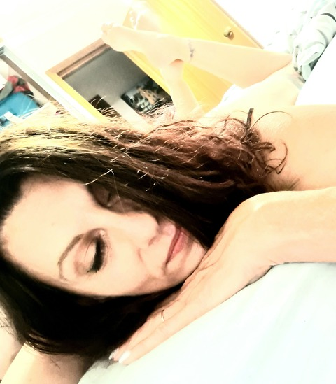 yesladymay246 OnlyFans - Free Access to 32 Videos & 59 Photos Onlyfans Free Access