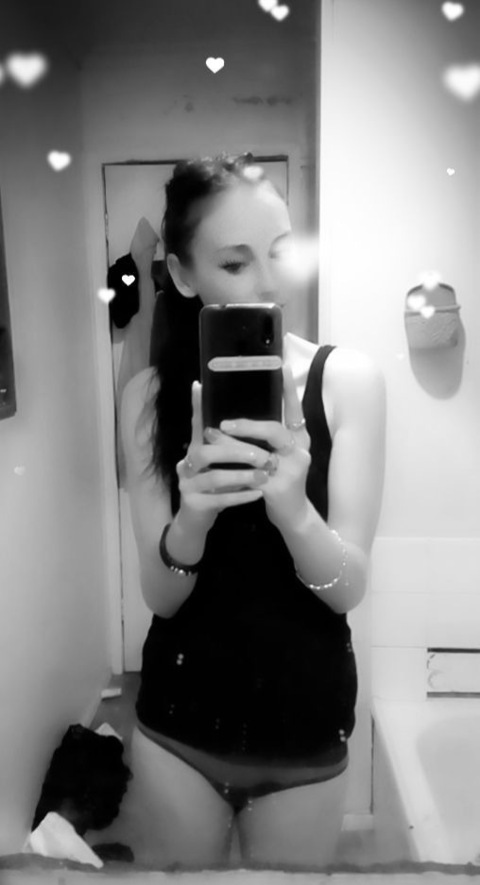 Leaked yoursexydreamgirl header onlyfans leaked