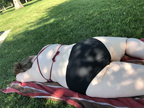 Leaked yourthiccismydrug header onlyfans leaked